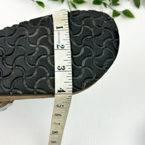 Birkenstock Gizeh Sandals Silver size 7 - Picture 11 of 16